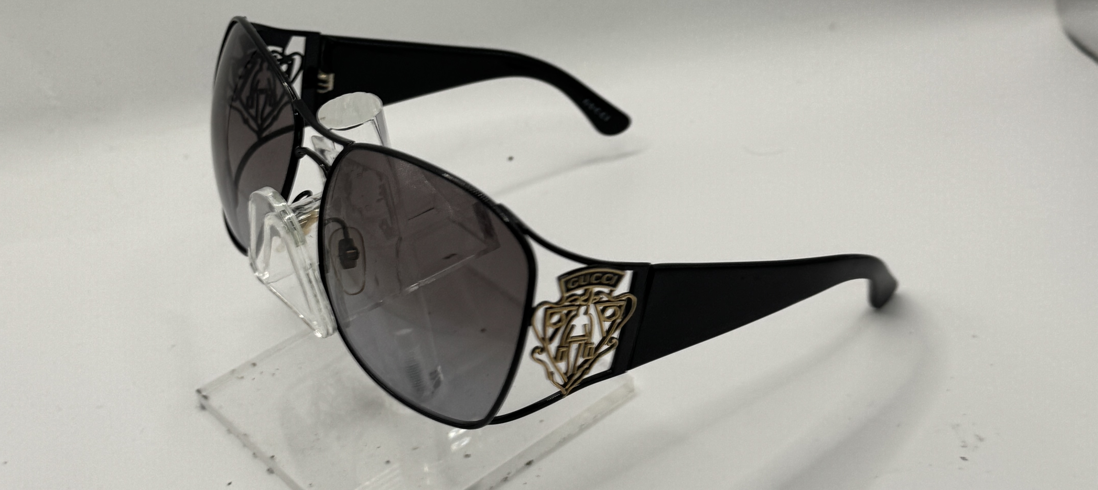 CLEARANCE GUCCI 2827