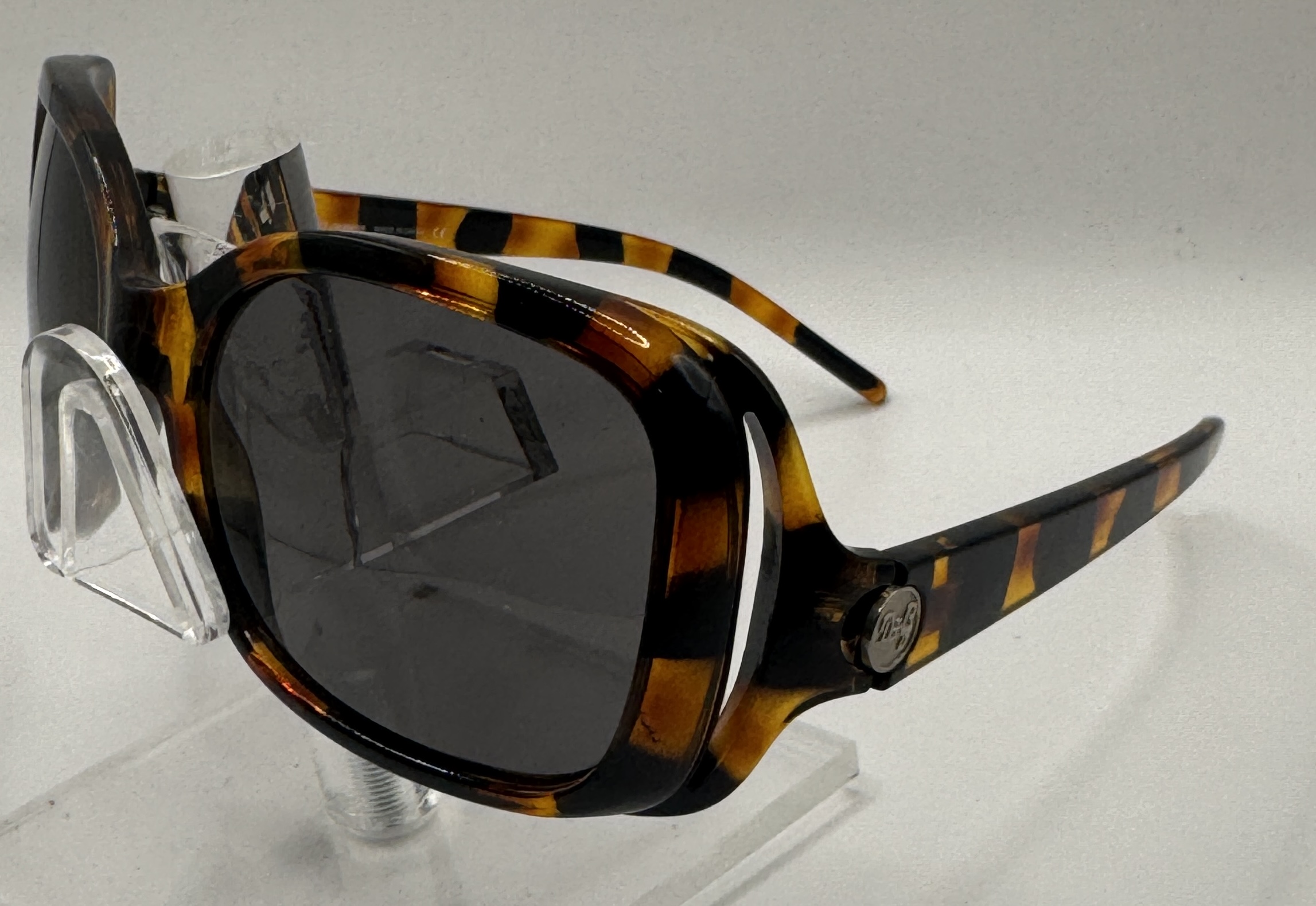 CLEARANCE D&G 8024 62373