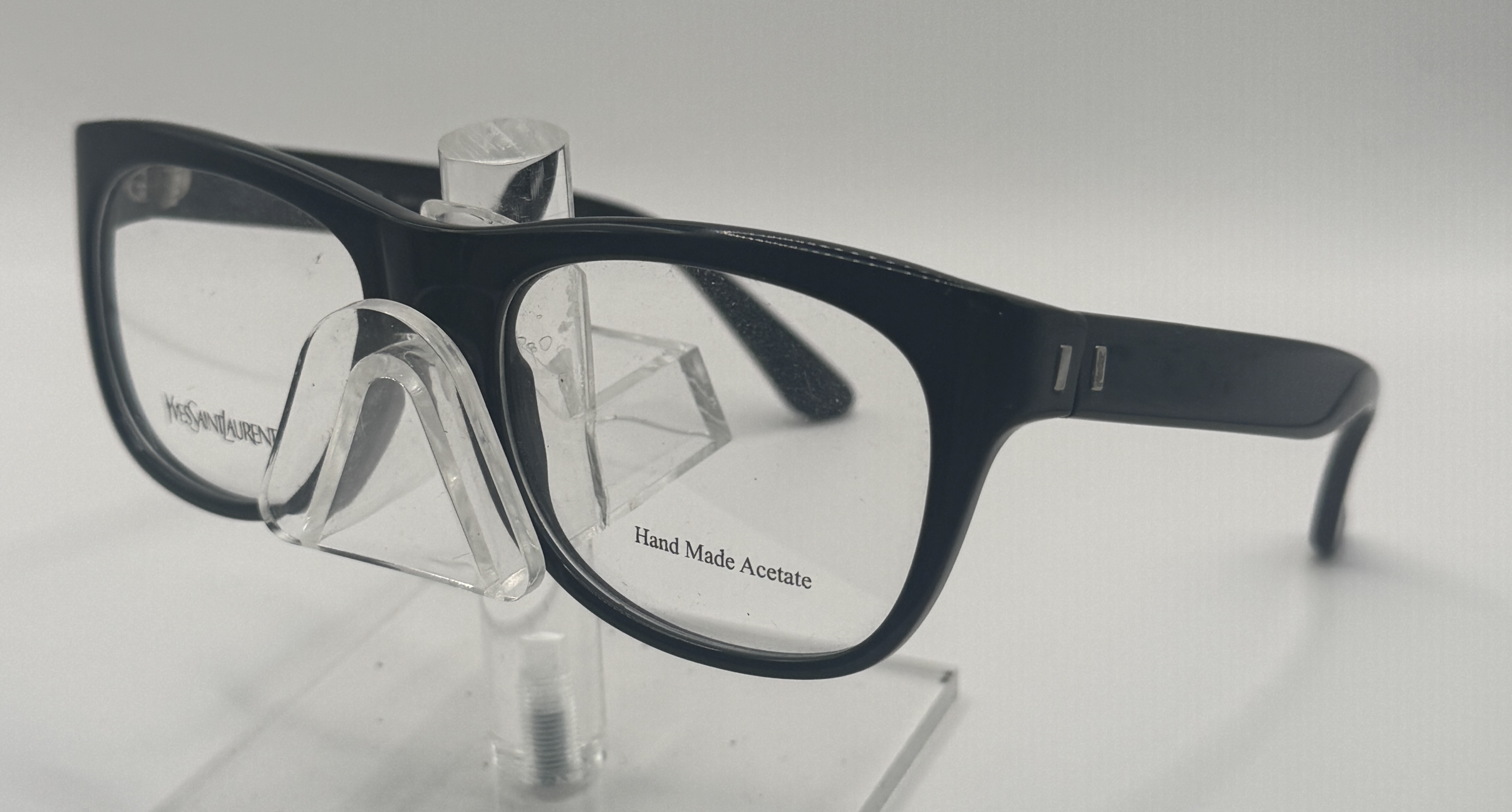 CLEARANCE YVES SAINT LAURENT 2357