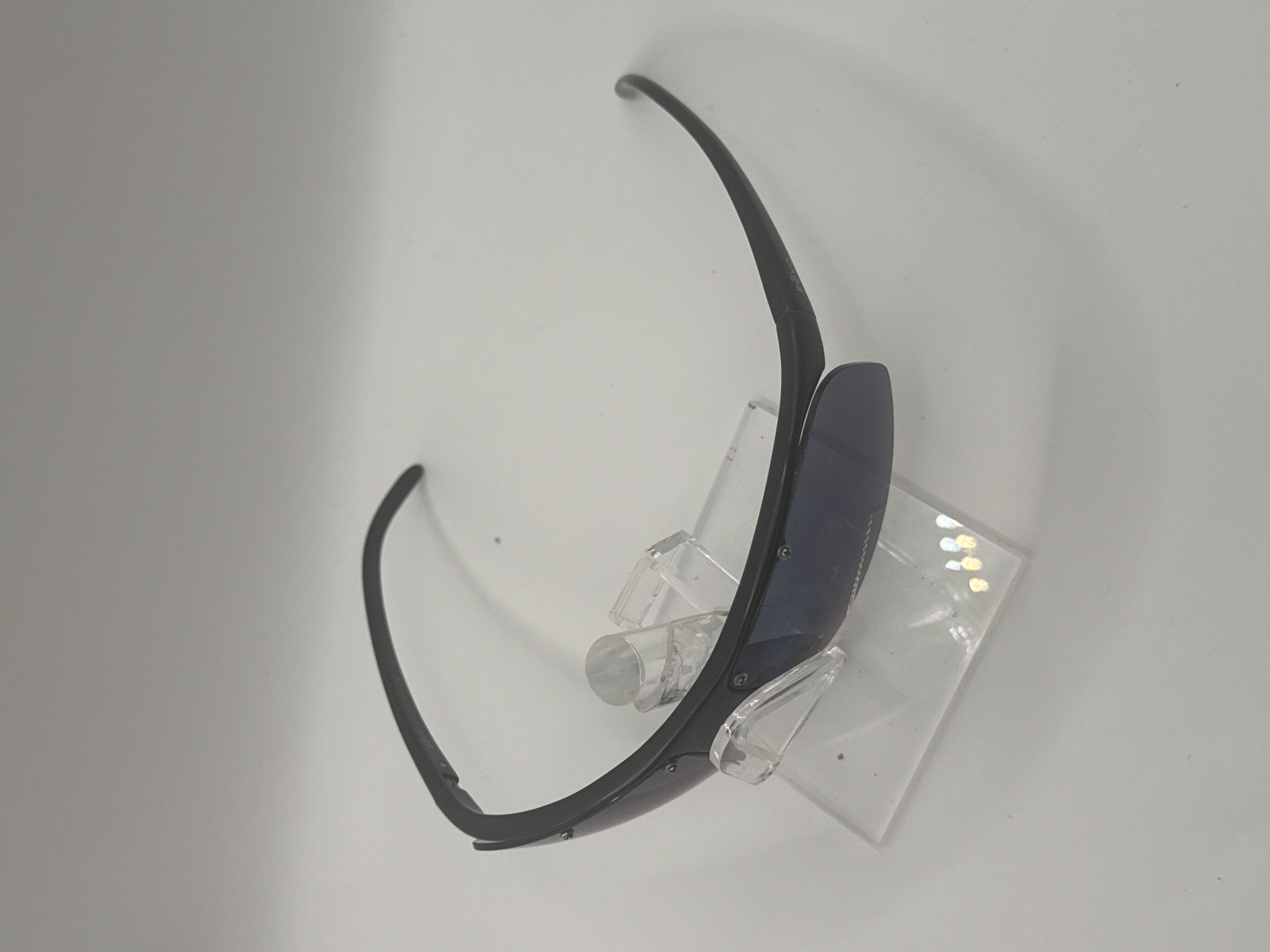 CLEARANCE REVO 4011 801S9V