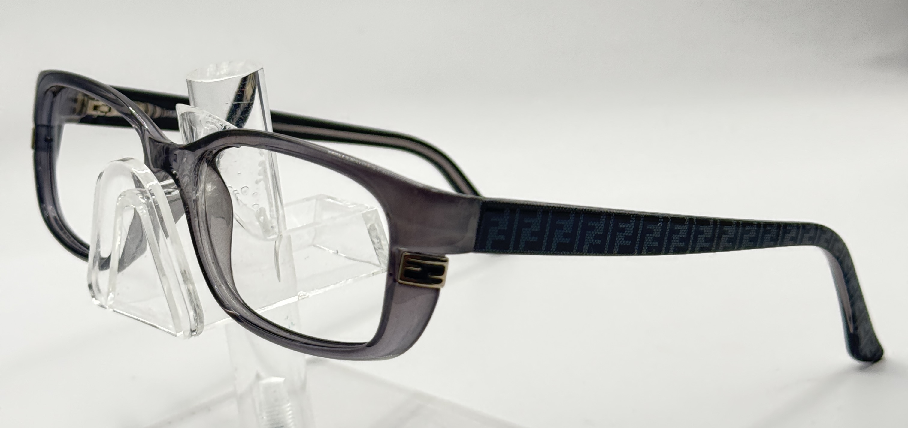 CLEARANCE FENDI 999