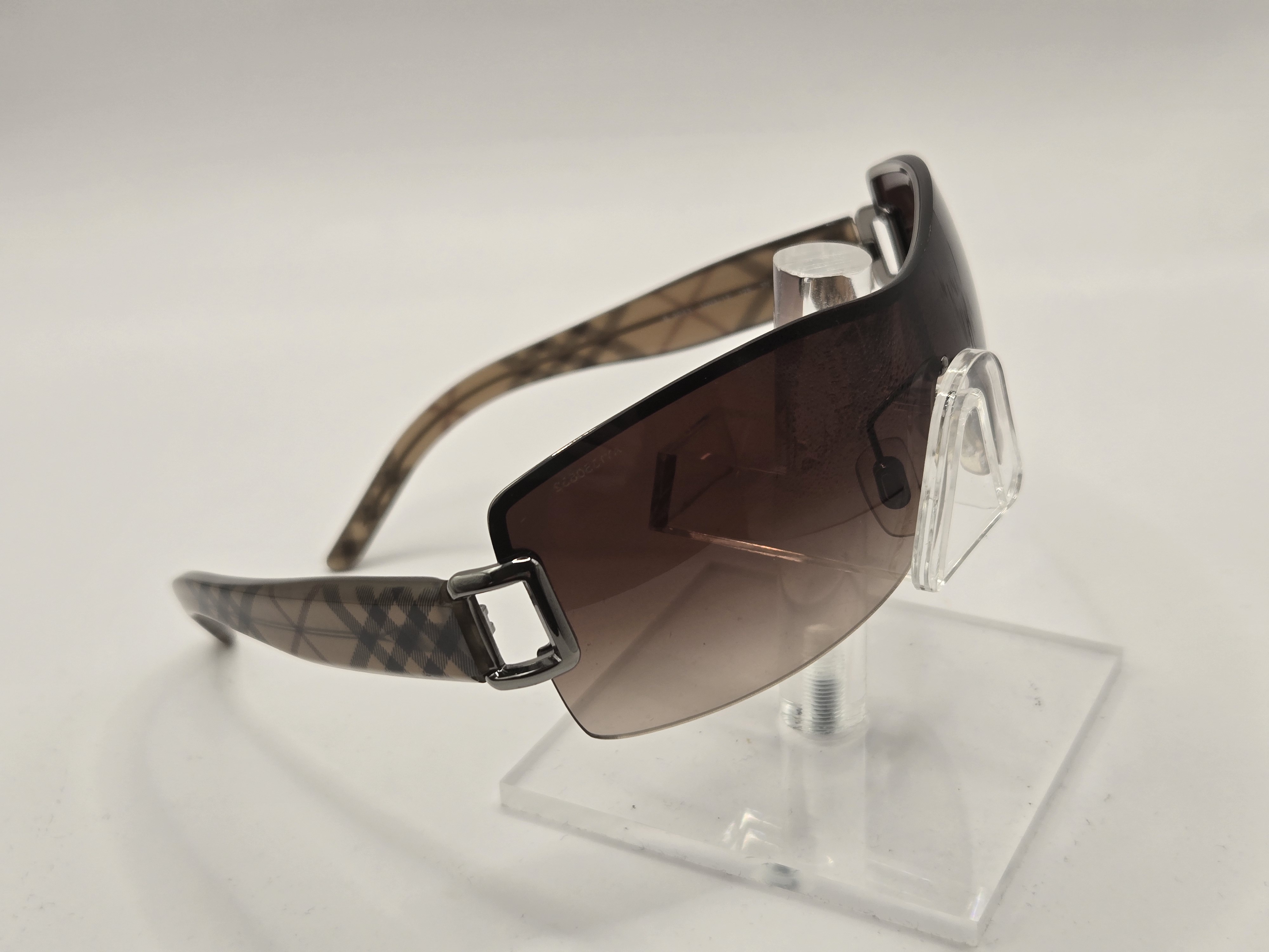 CLEARANCE BURBERRY 3043 100313