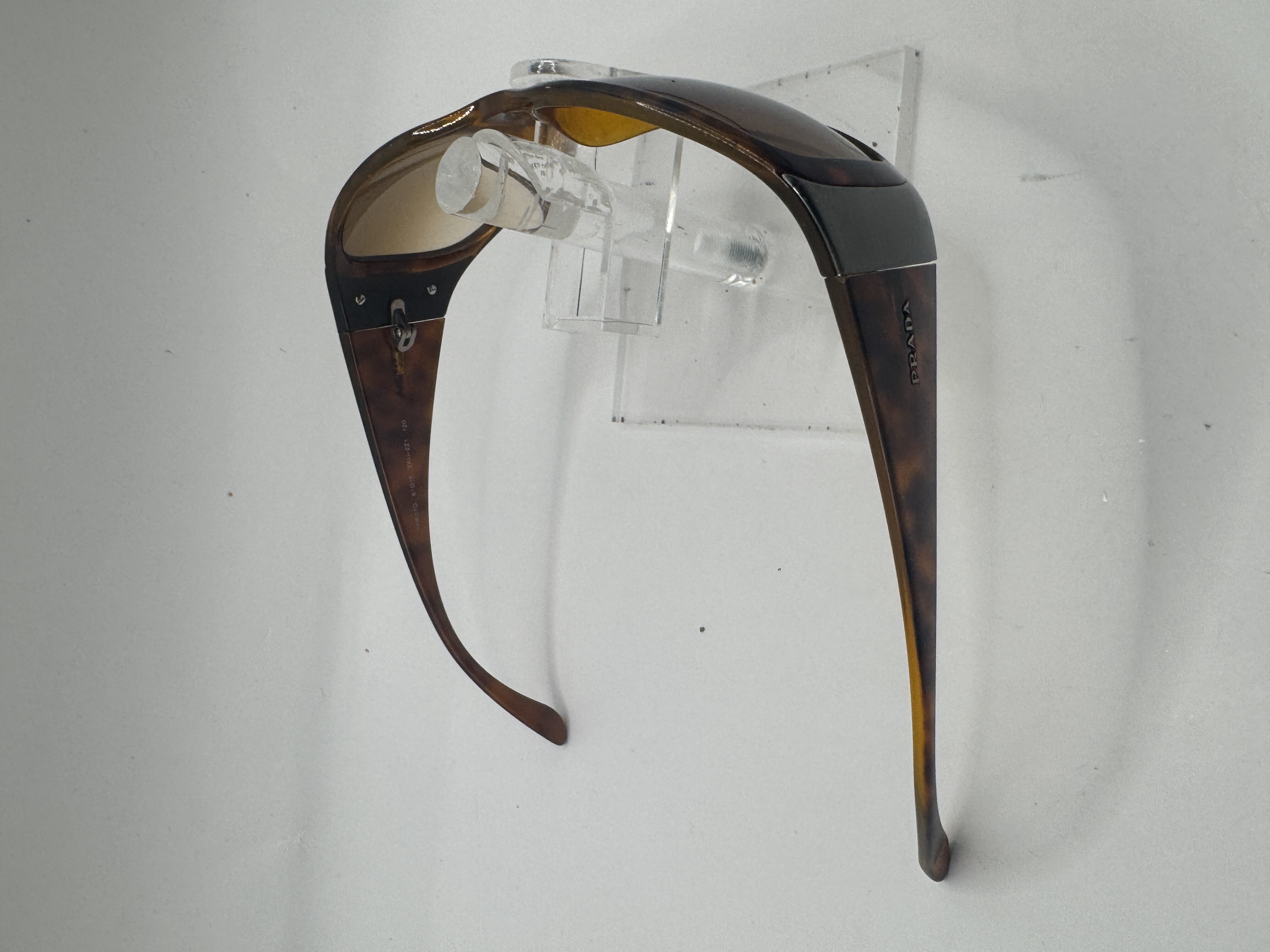 CLEARANCE PRADA SPR07G 2AU2Z1