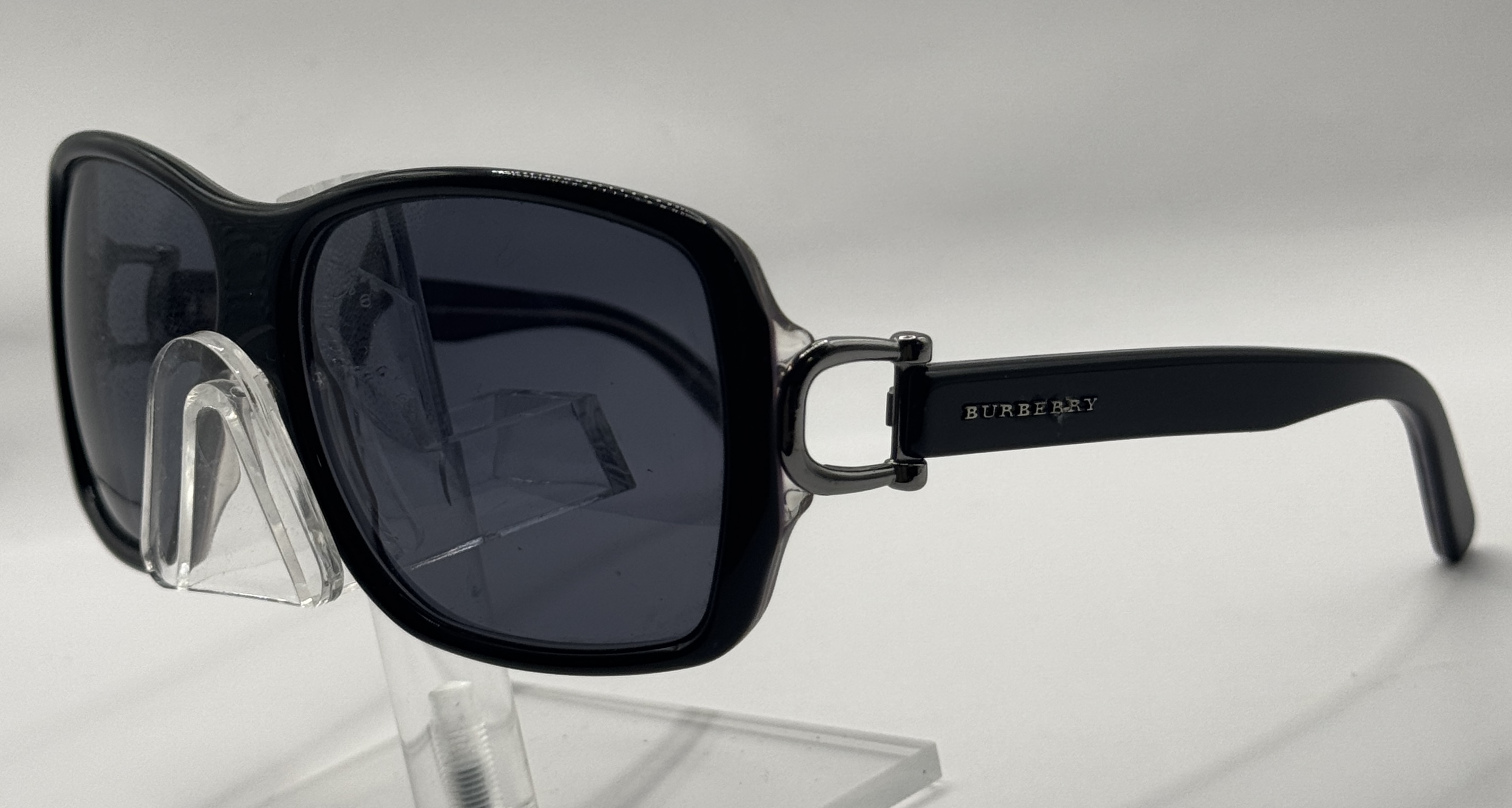 CLEARANCE BURBERRY 4009