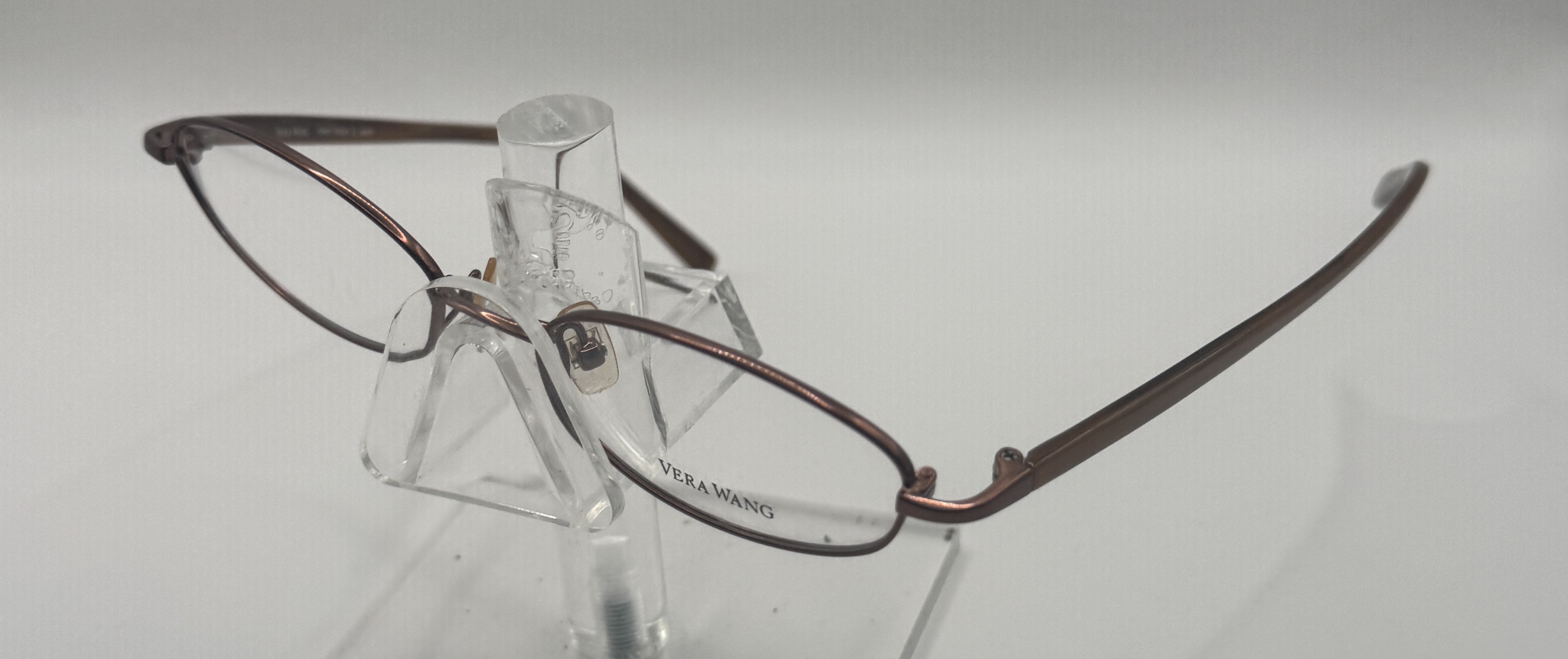 CLEARANCE VERA WANG 137