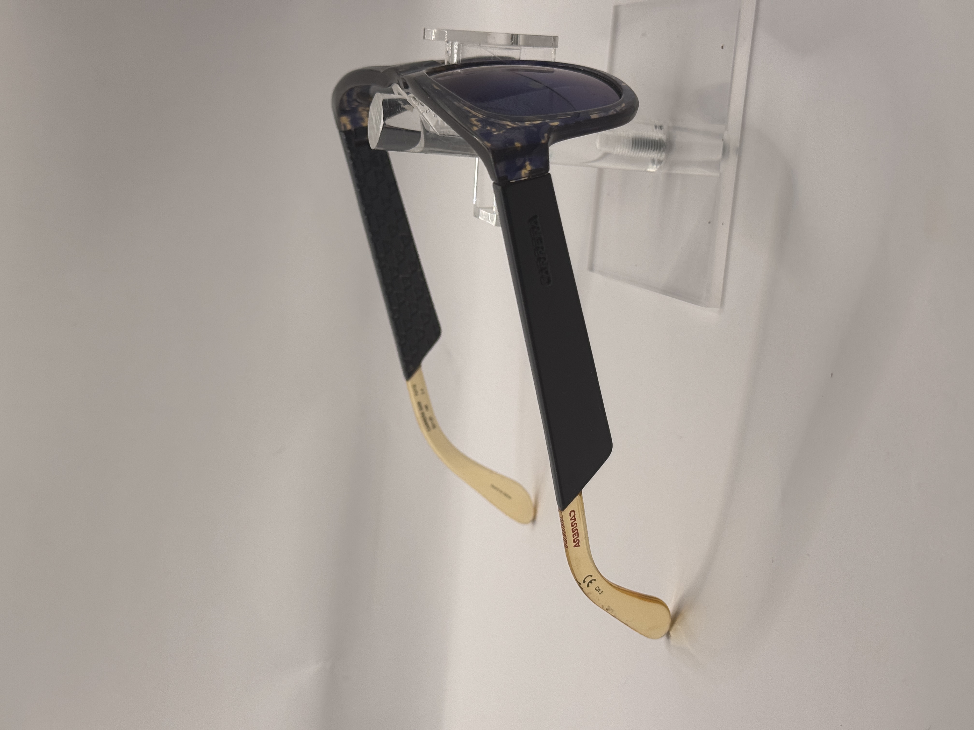 CLEARANCE CARRERA 5006 1UG3U