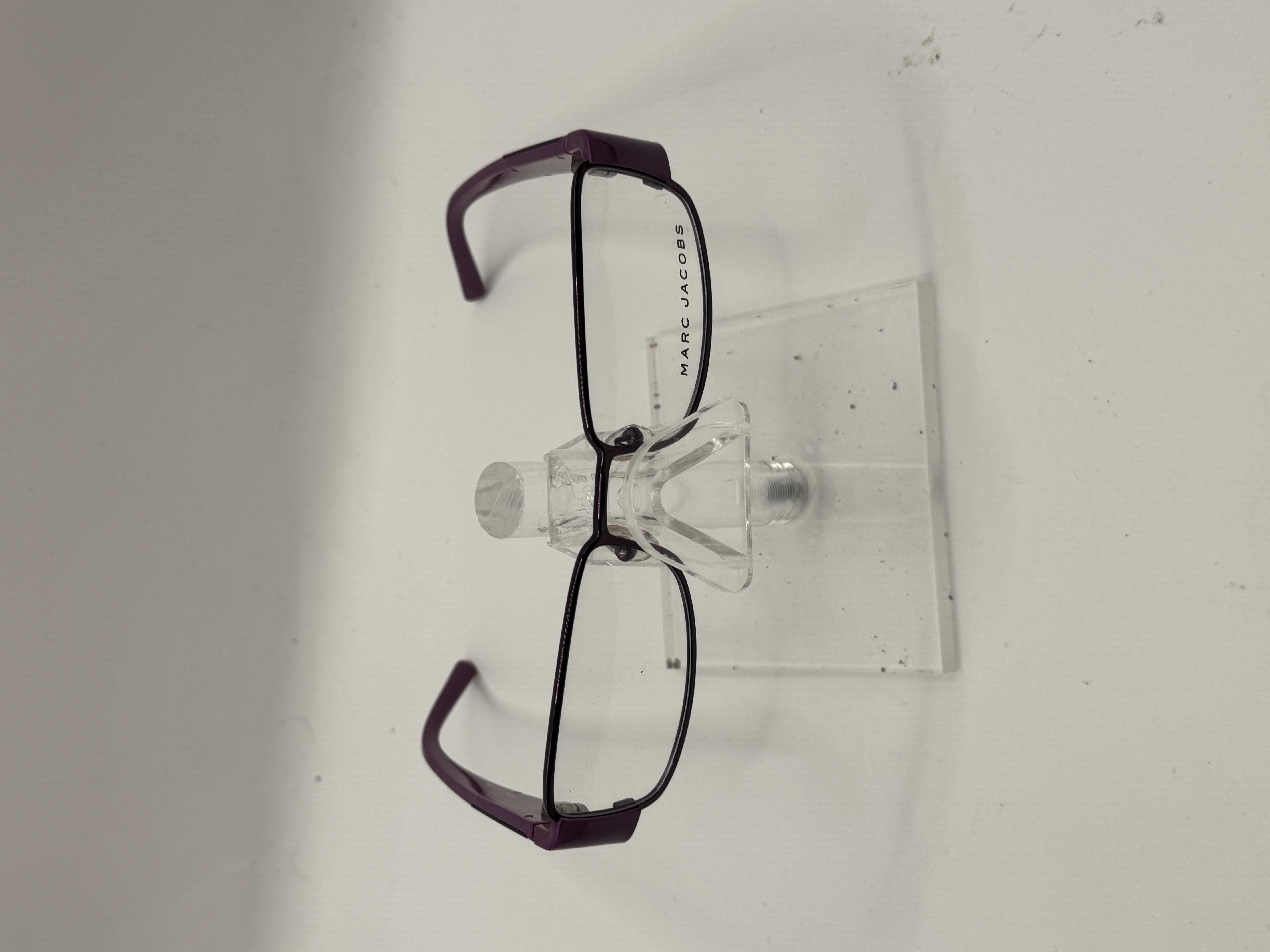 CLEARANCE MARC JACOBS 132 ESI00