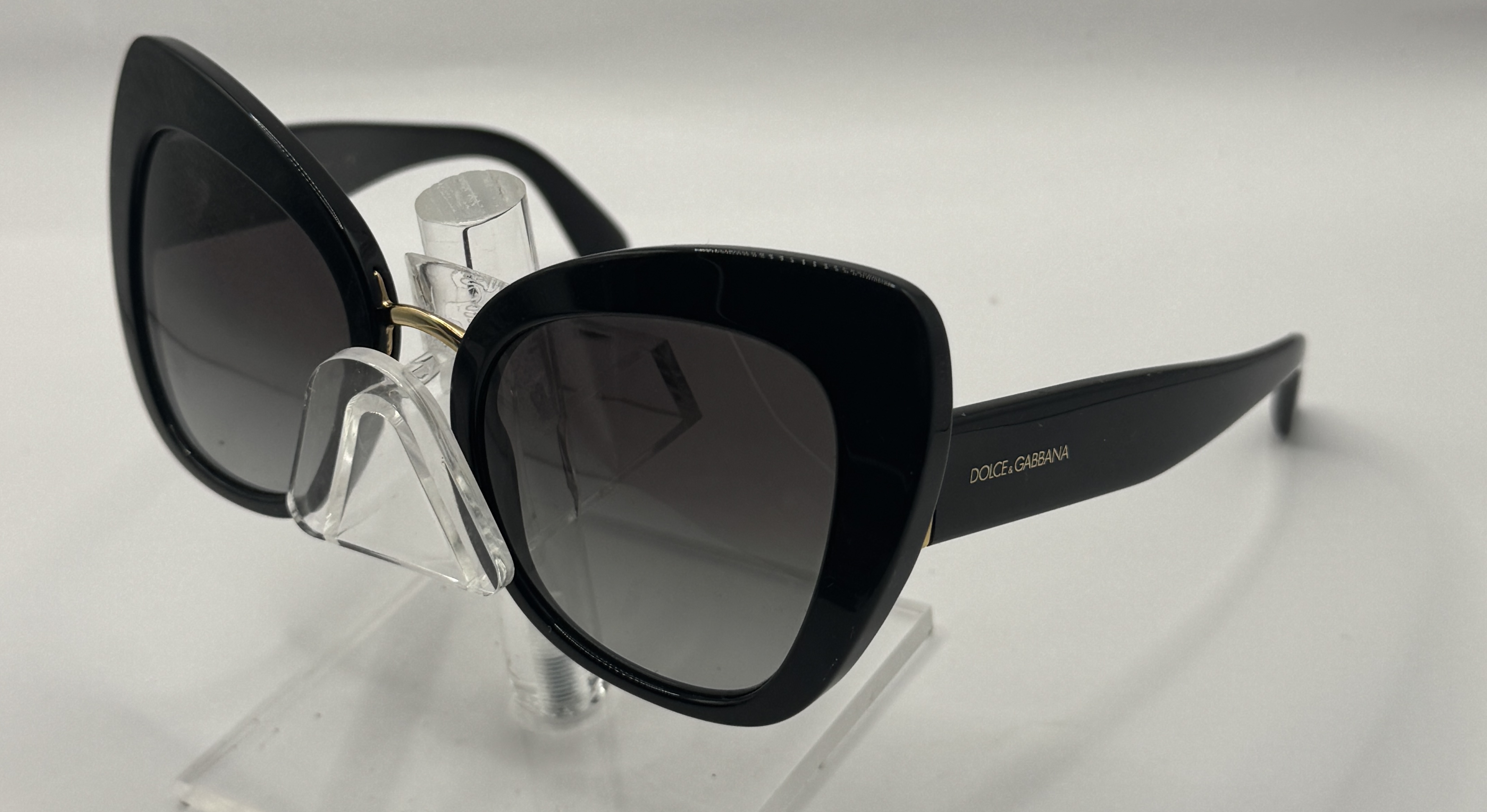 CLEARANCE DOLCE GABBANA 4319