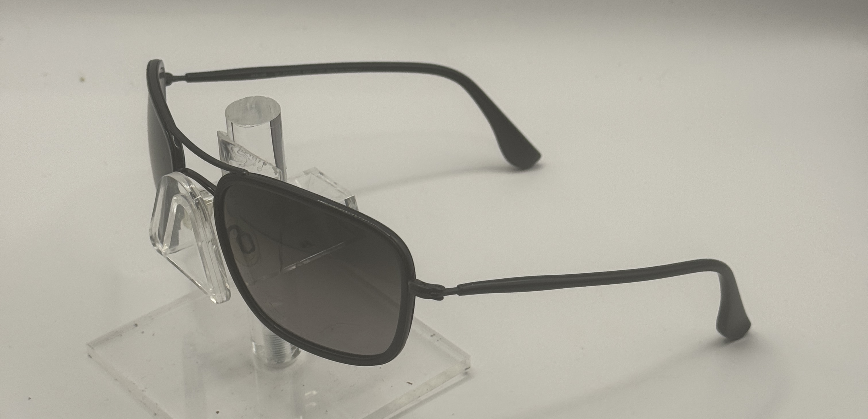 CLEARANCE MARC JACOBS 252