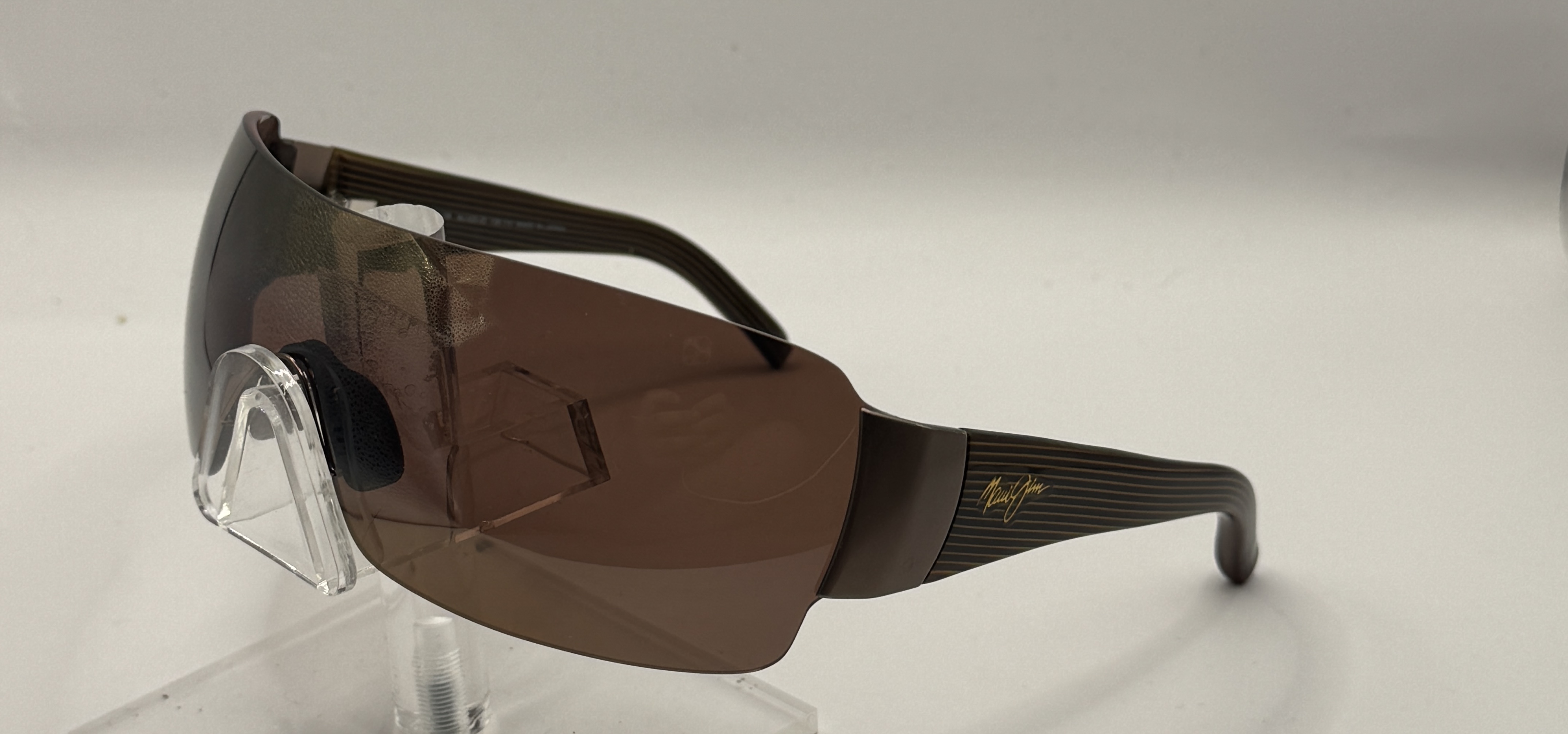 CLEARANCE MAUI JIM HONOLULU 520
