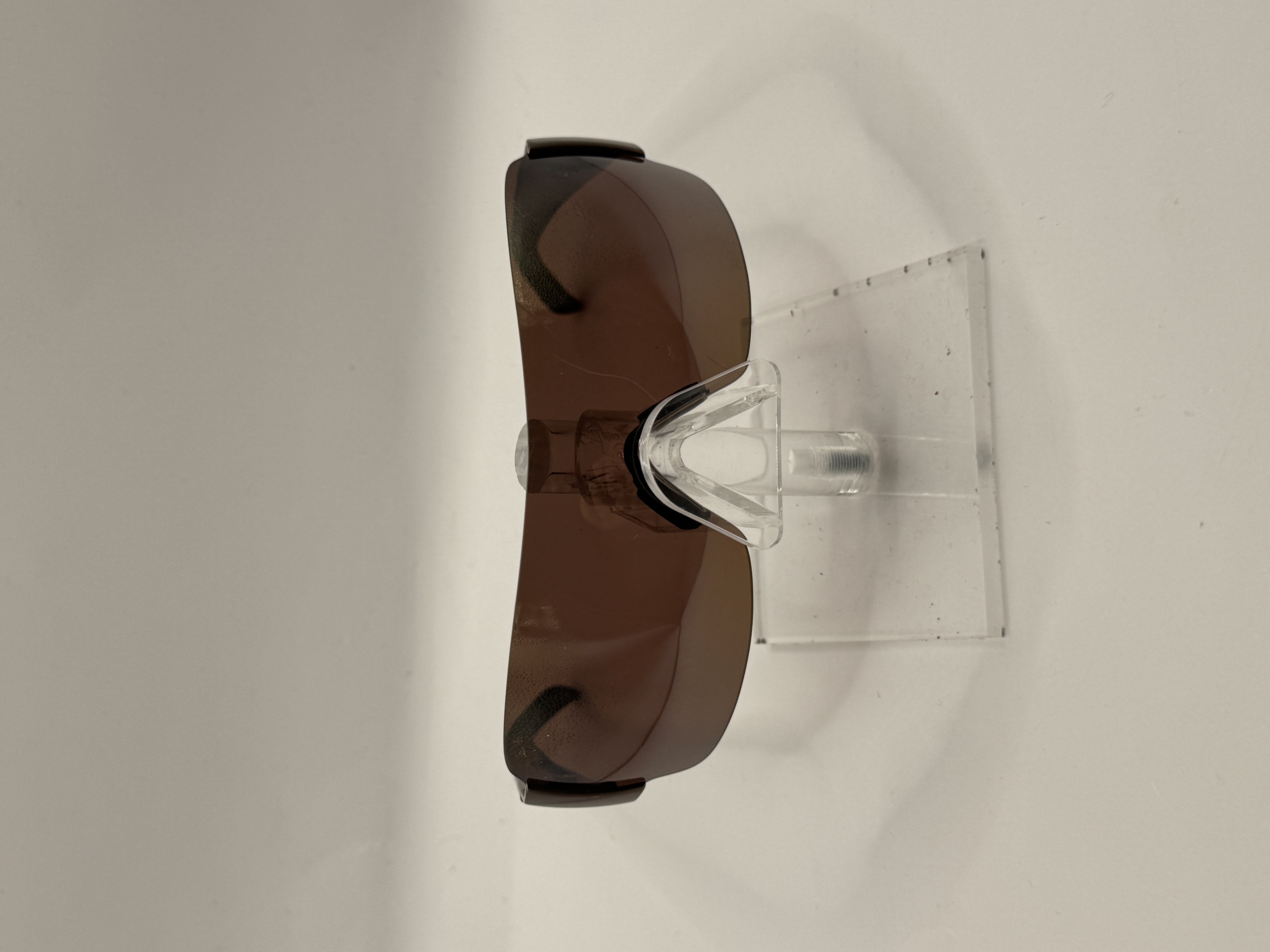 CLEARANCE MAUI JIM HONOLULU 520 23
