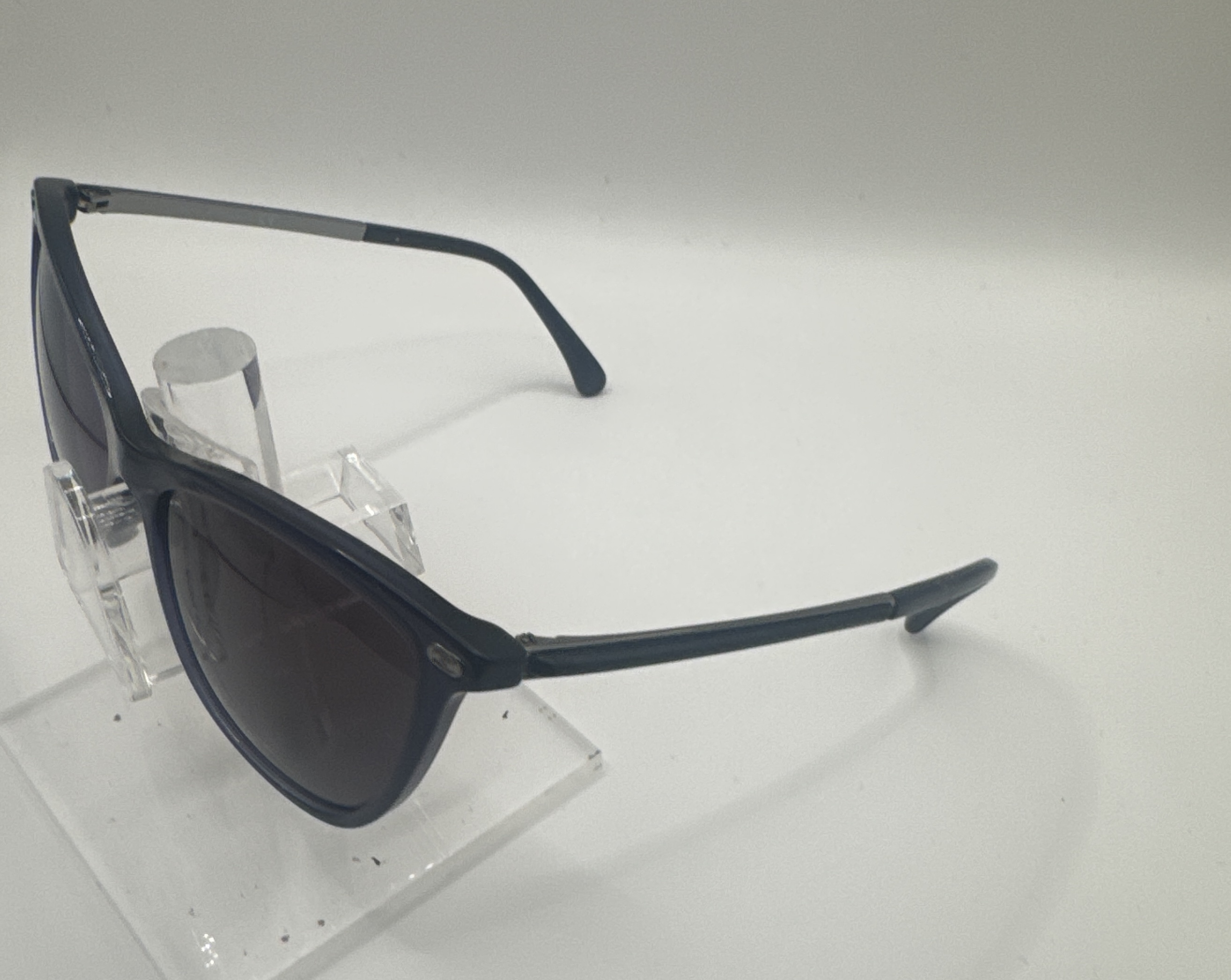 CLEARANCE CHANEL 5437Q