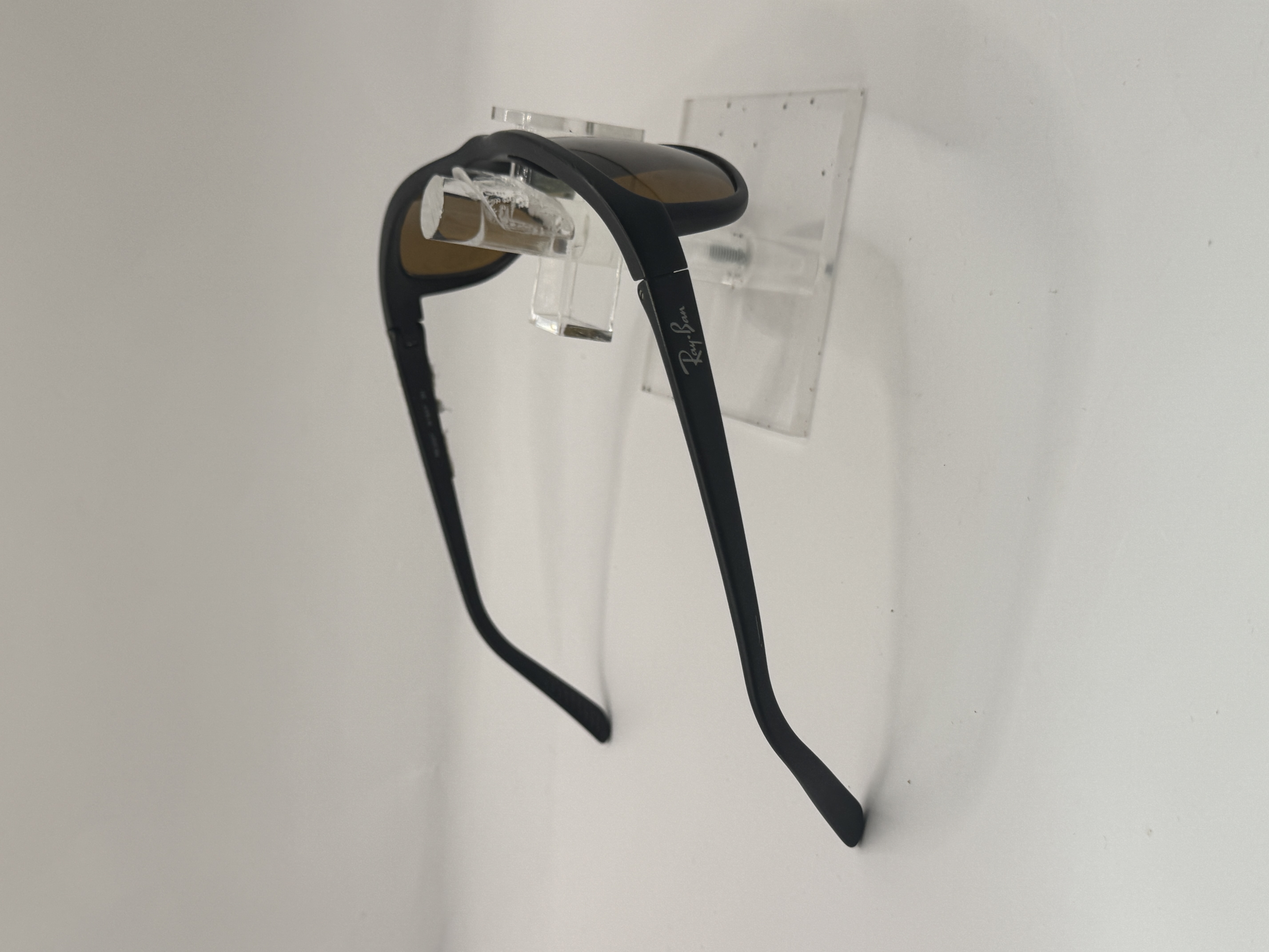 CLEARANCE RAY BAN 2027 W1847