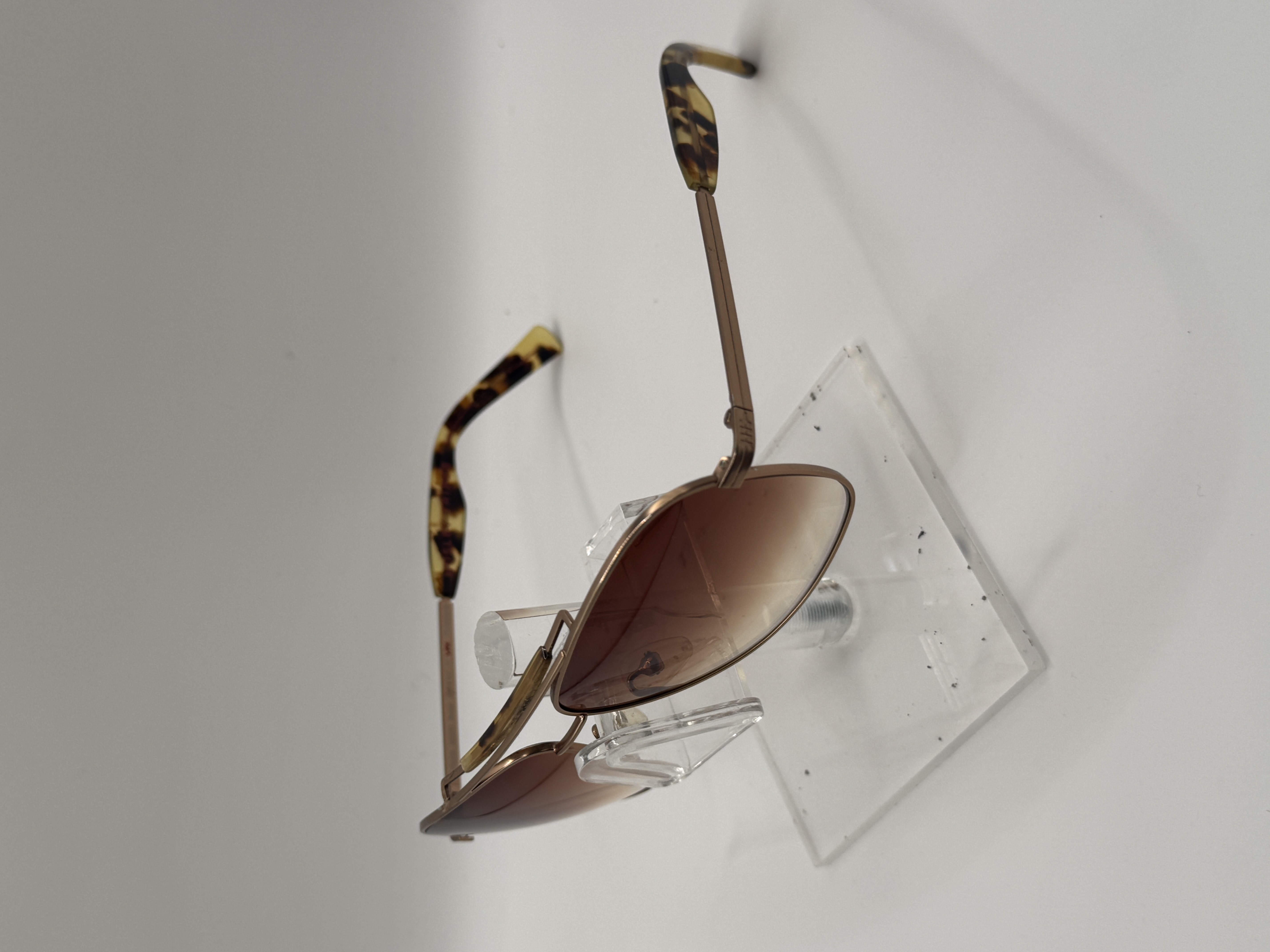 CLEARANCE MOSLEY TRIBES BECKER 503251