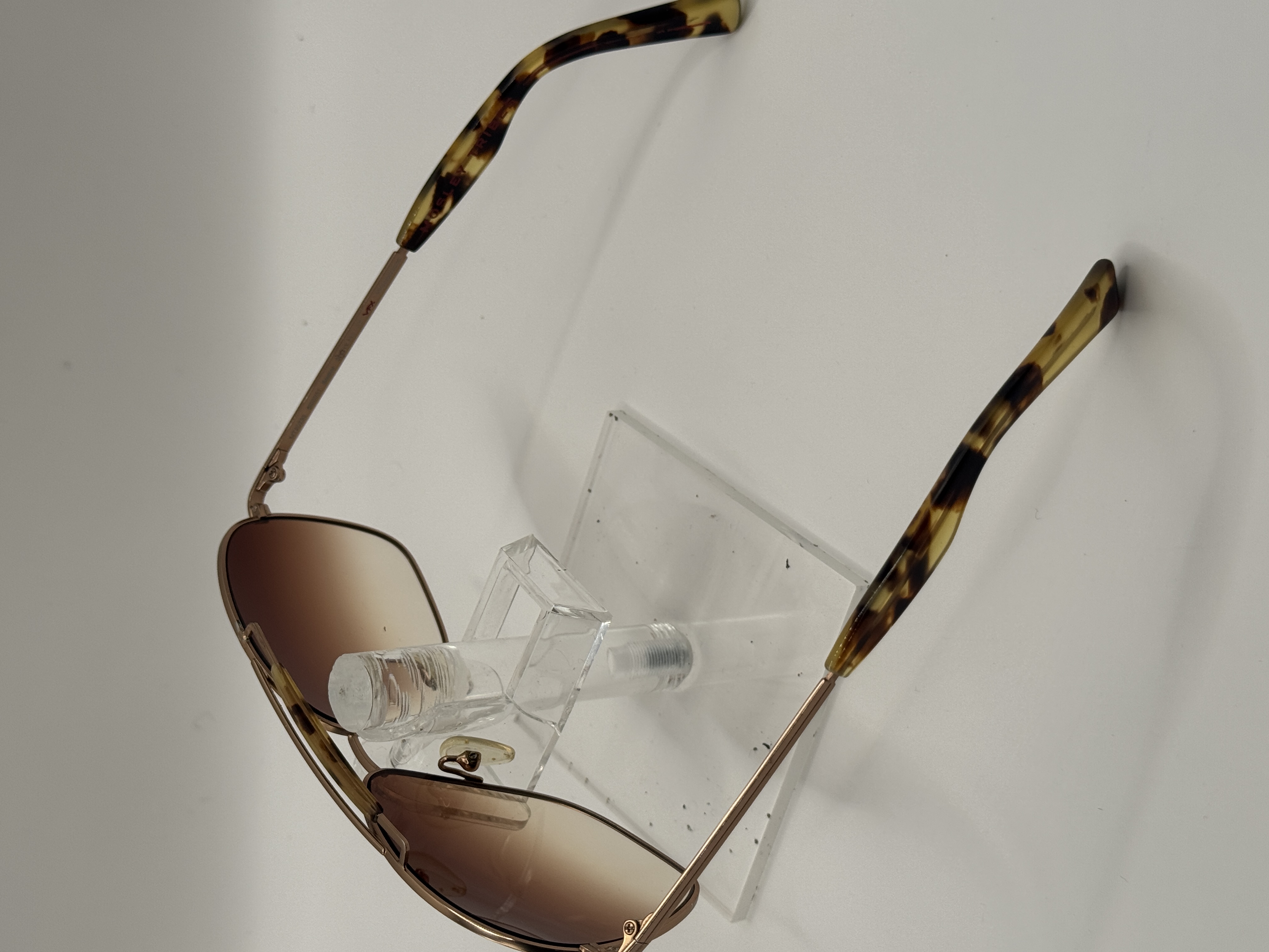 CLEARANCE MOSLEY TRIBES BECKER 503251