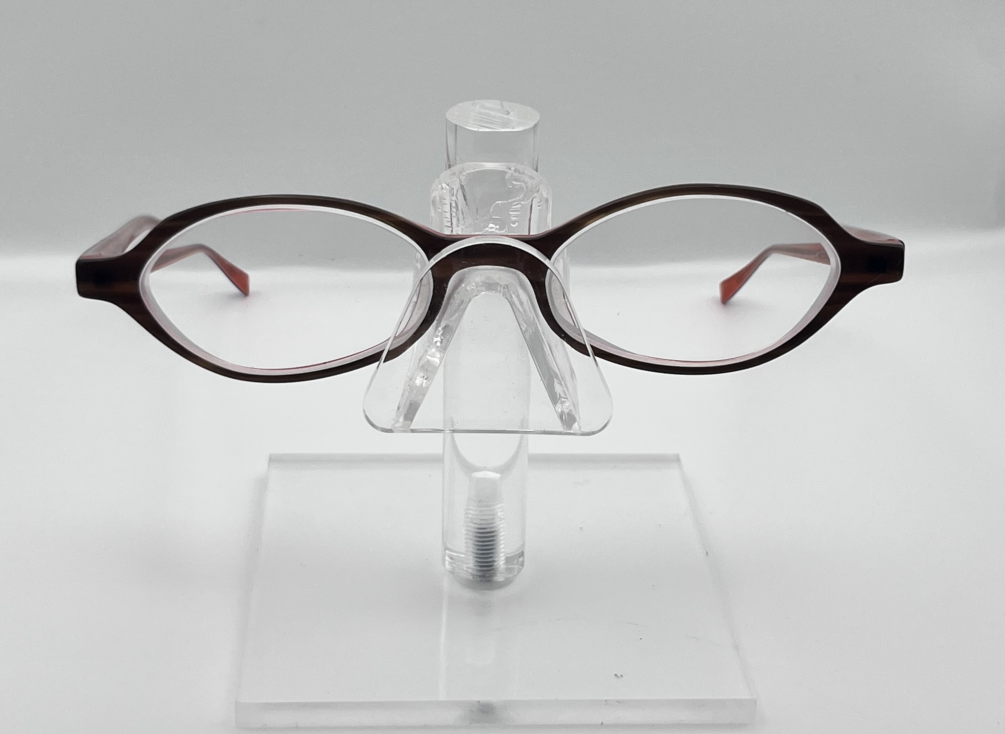 CLEARANCE OLIVER PEOPLES CARINA