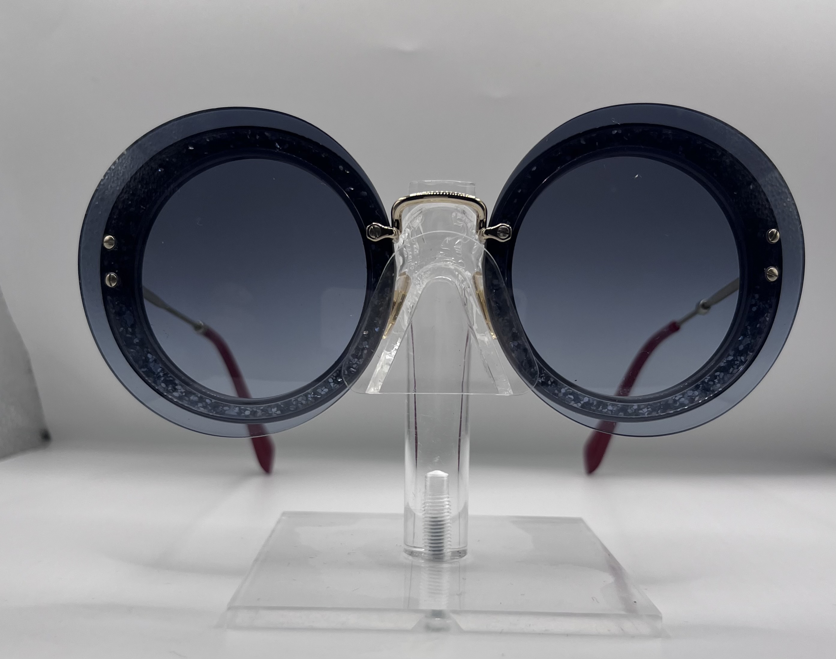 CLEARANCE MIU MIU 10RS