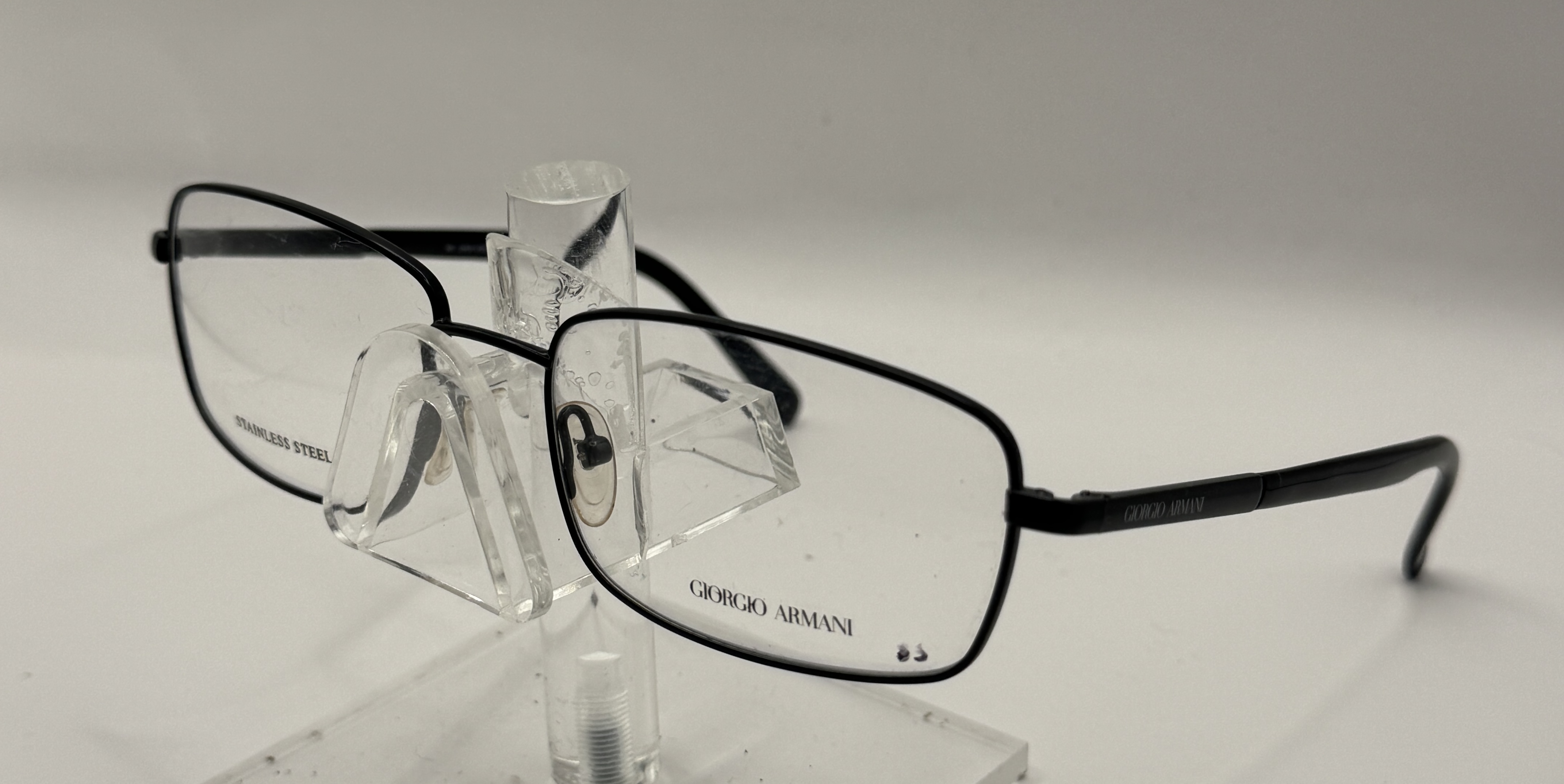 CLEARANCE GIORGIO ARMANI 482