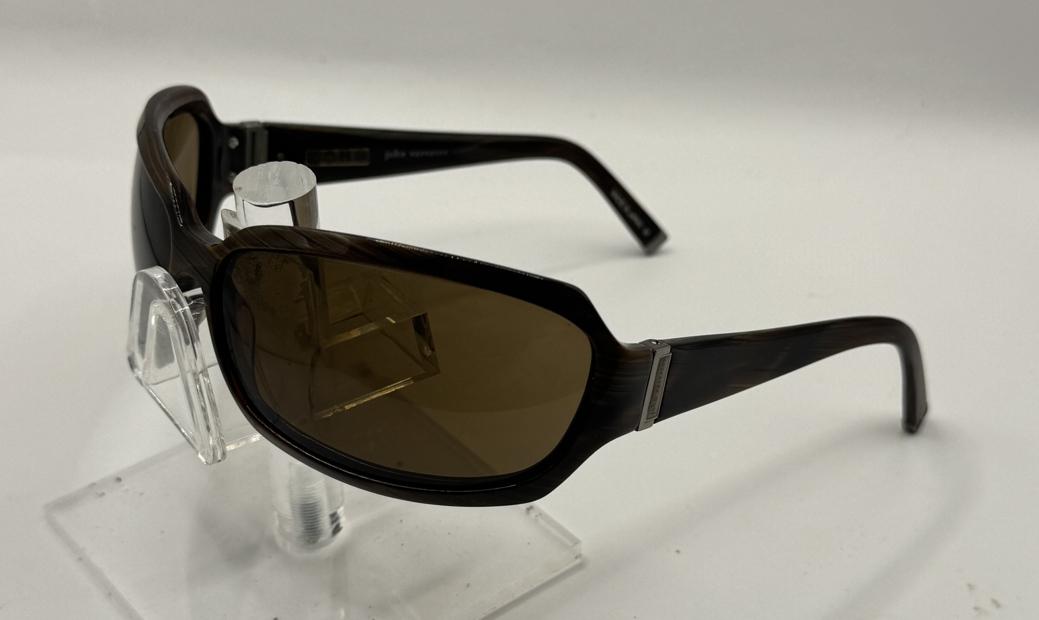 CLEARANCE JOHN VARVATOS V721