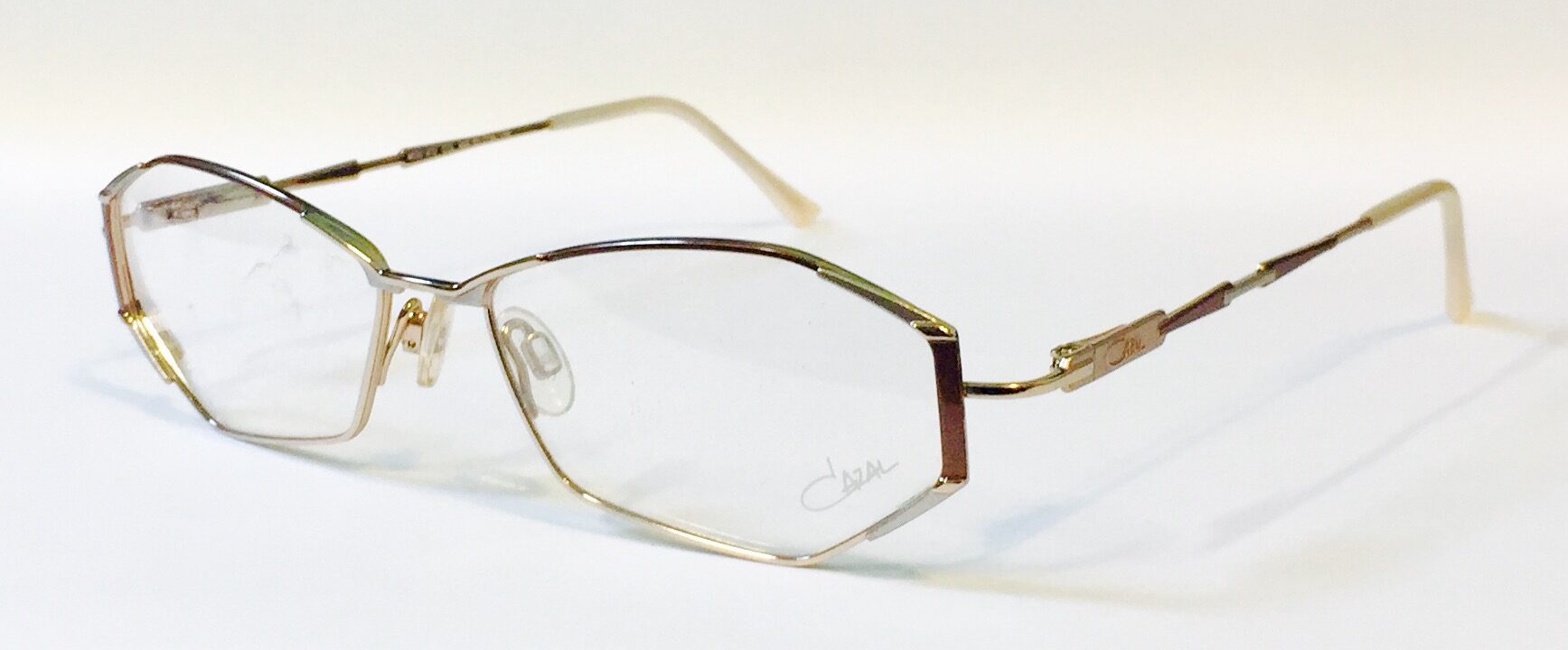 CLEARANCE CAZAL 472