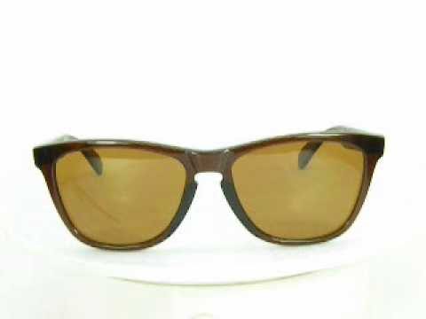 CLEARANCE OAKLEY FROGSKINS COLLECTORS EDITION.