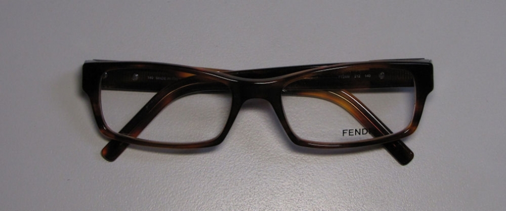 FENDI 724 212