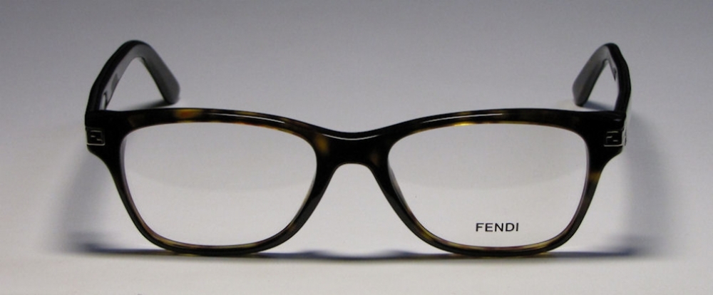 FENDI 802 214