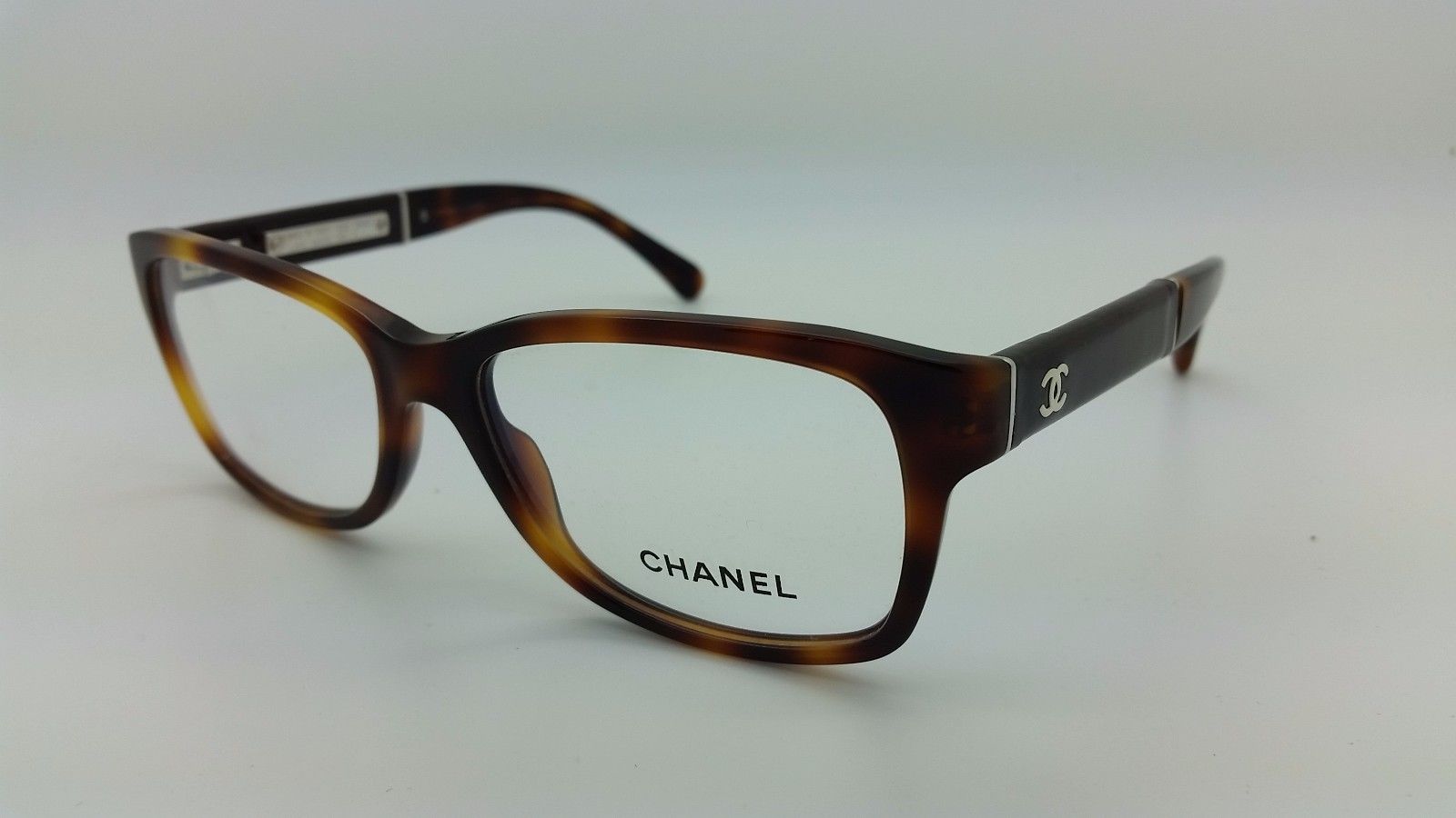 CHANEL 3232Q 574