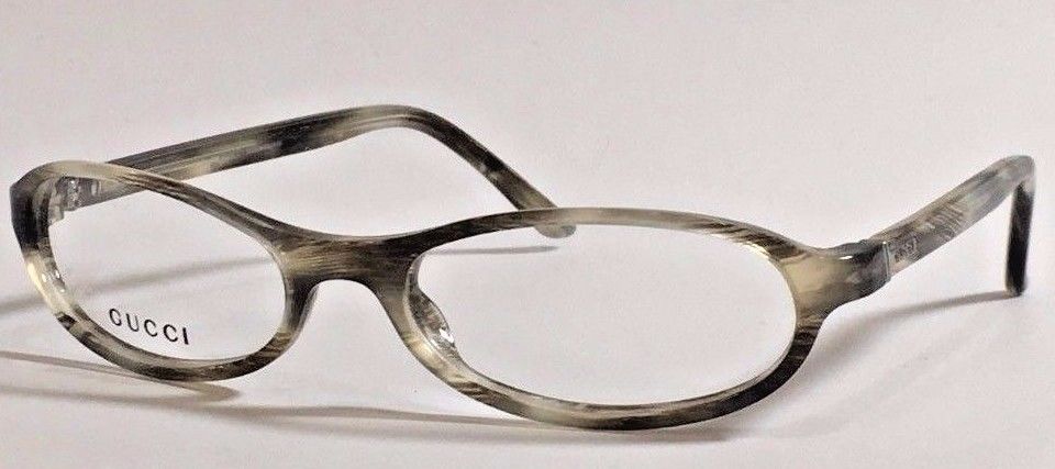  clear/black gray horn