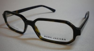 MARC JACOBS 002 086