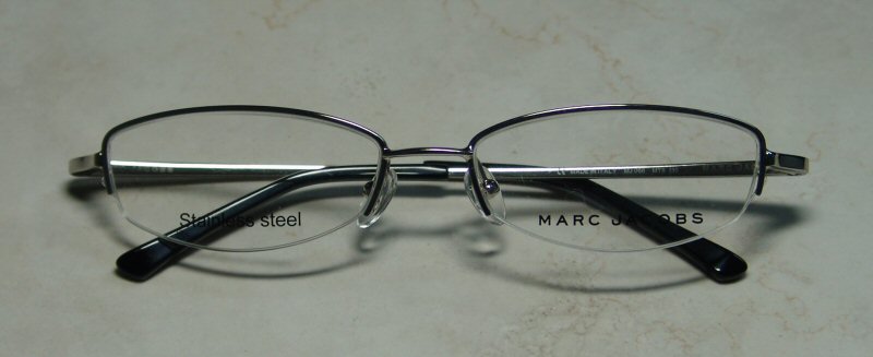 MARC JACOBS 056
