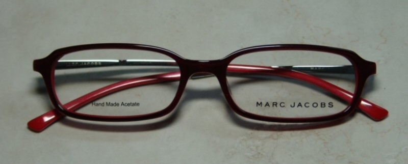 MARC JACOBS 058 Q63