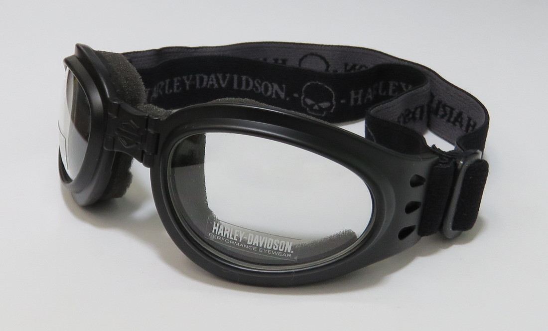  as shown/black