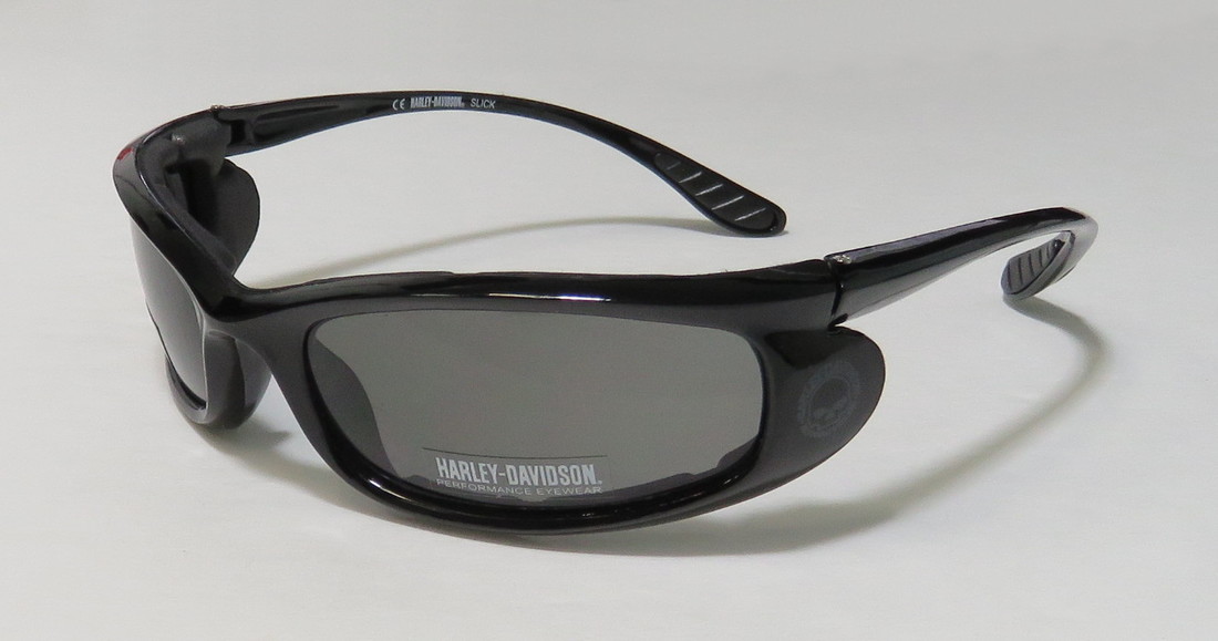  as shown/black