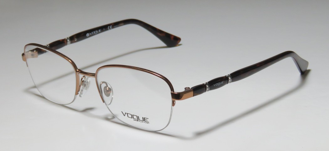 VOGUE 3936-B