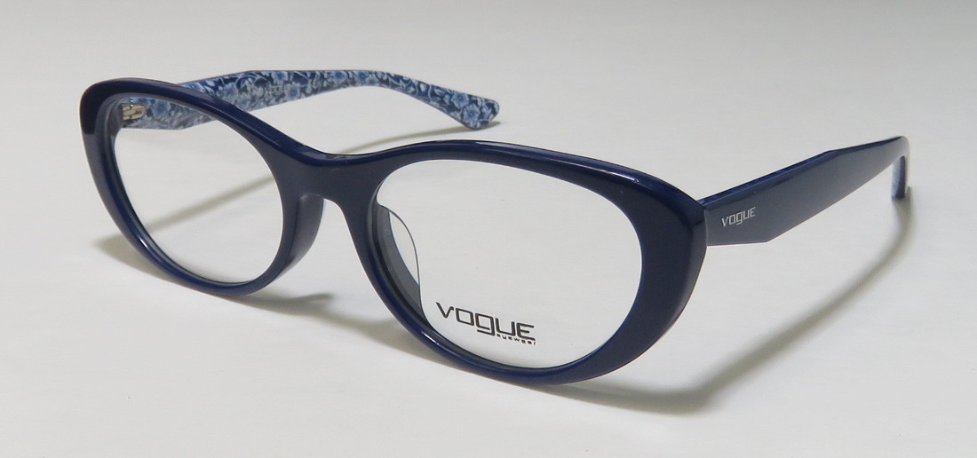 VOGUE 2989-F