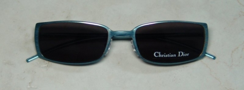  as shown/vintage light blue