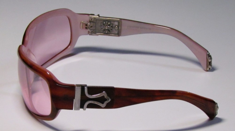  pink /brown horn