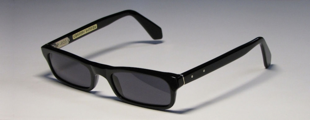  as shown/shiny black